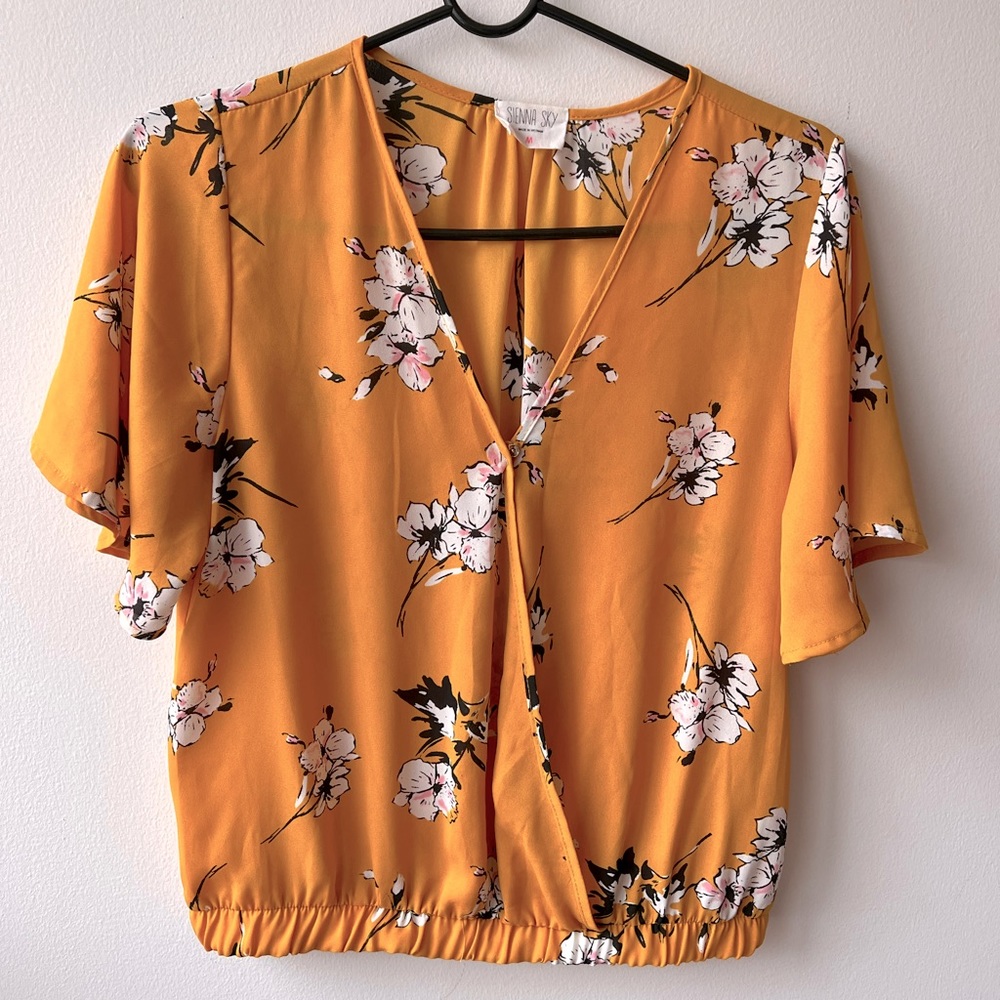 Floral kimono top Nwt